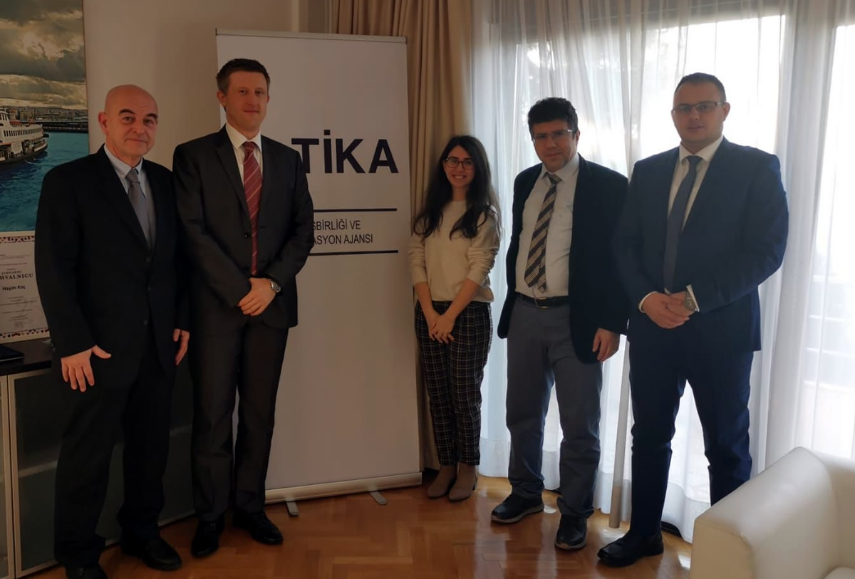 TIKA