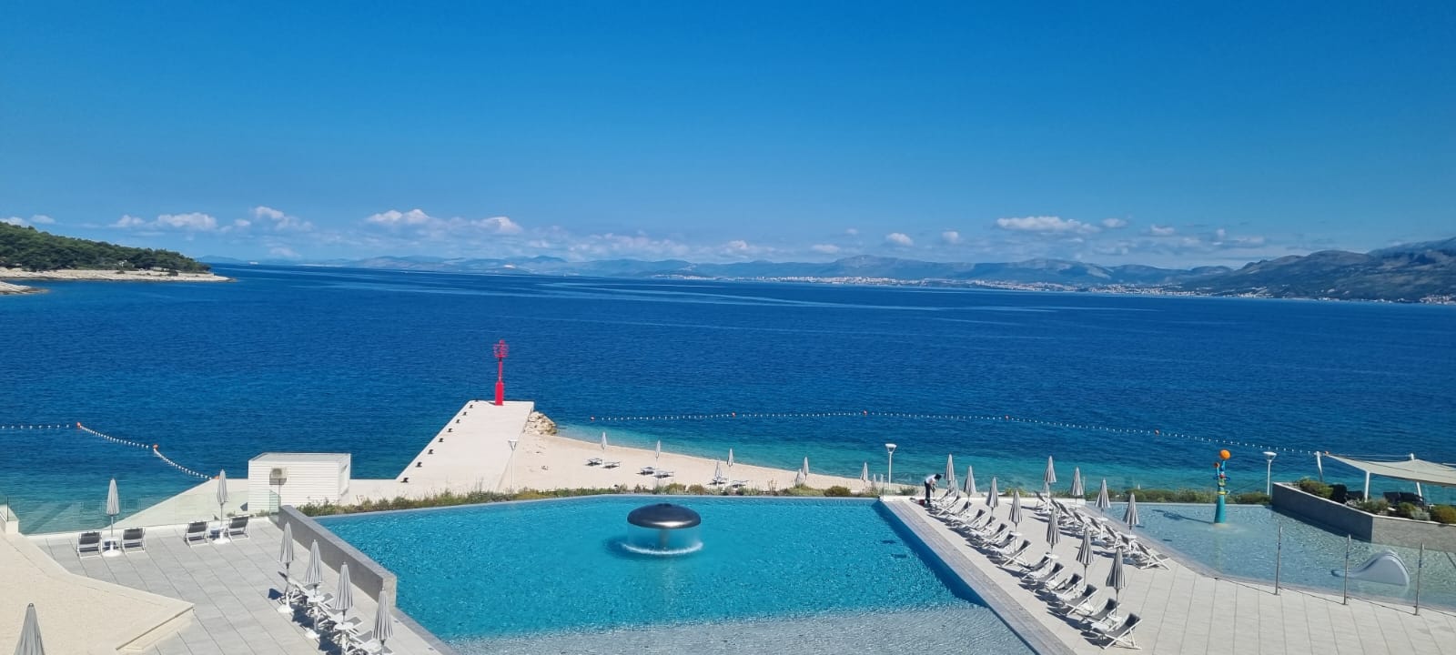 Grand View Hotel