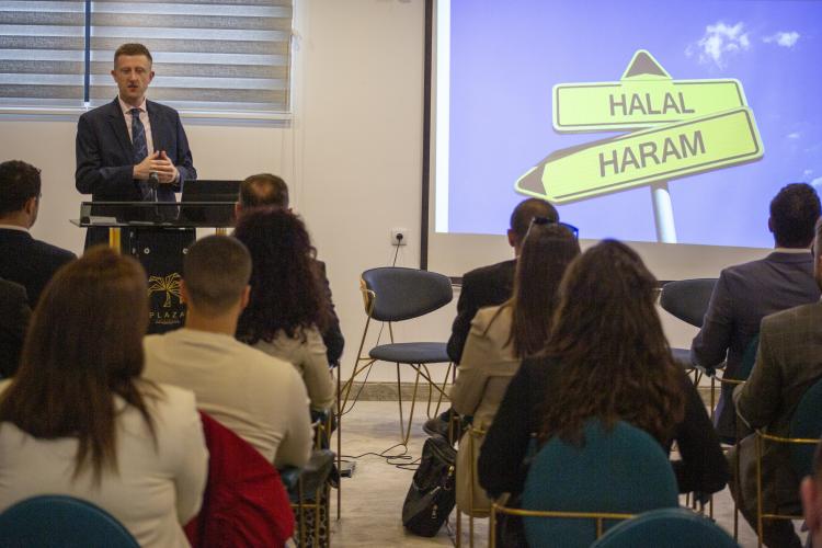 Rukovoditelj Centra na konferenciji o halal  turizmu